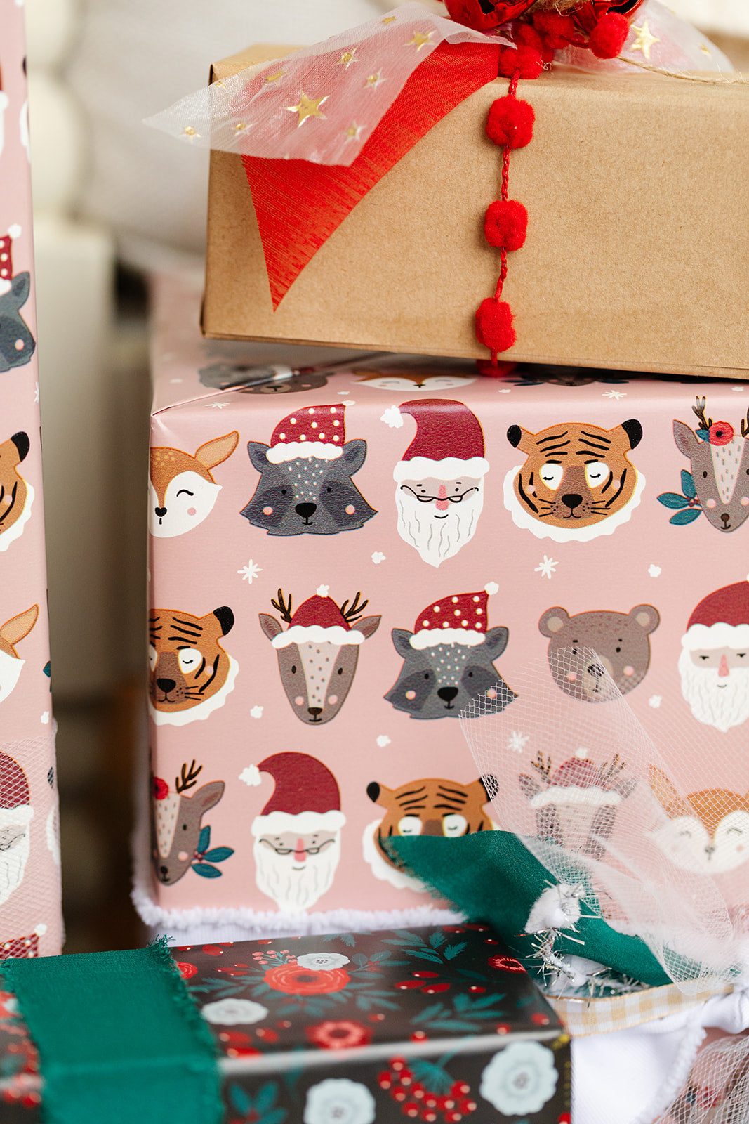 Santa Animals Wrap Roll