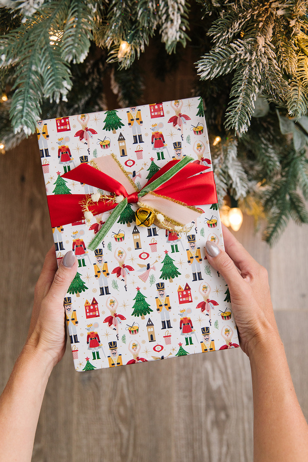 Nutcracker Wrap Roll