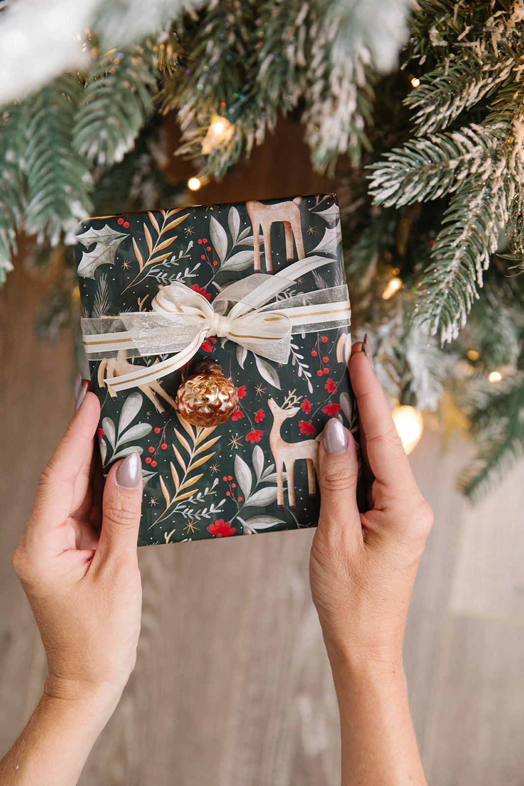 Deer Christmas Wrap Roll